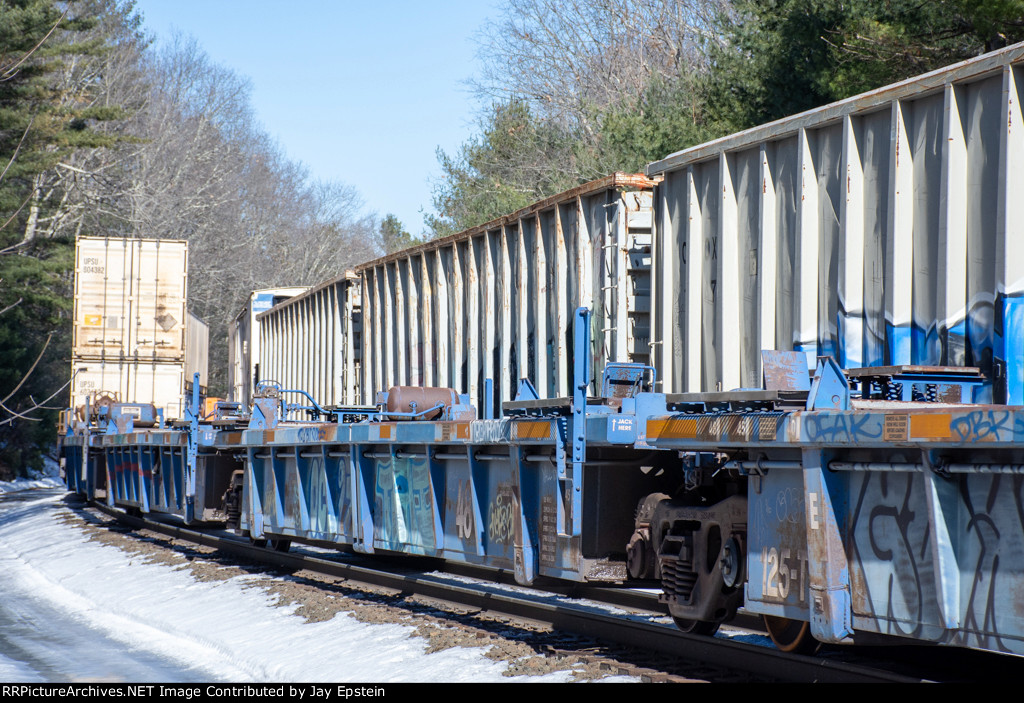 Intermodal passes Manifest at CP-60